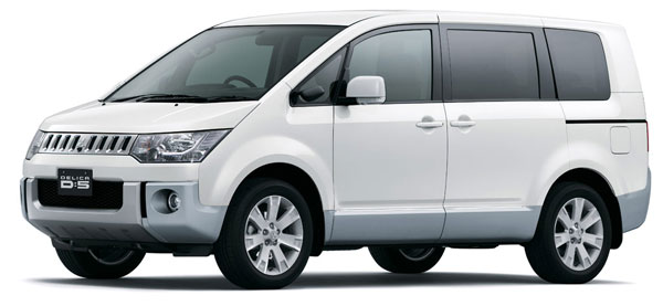 Mitsubishi Delica (D5)